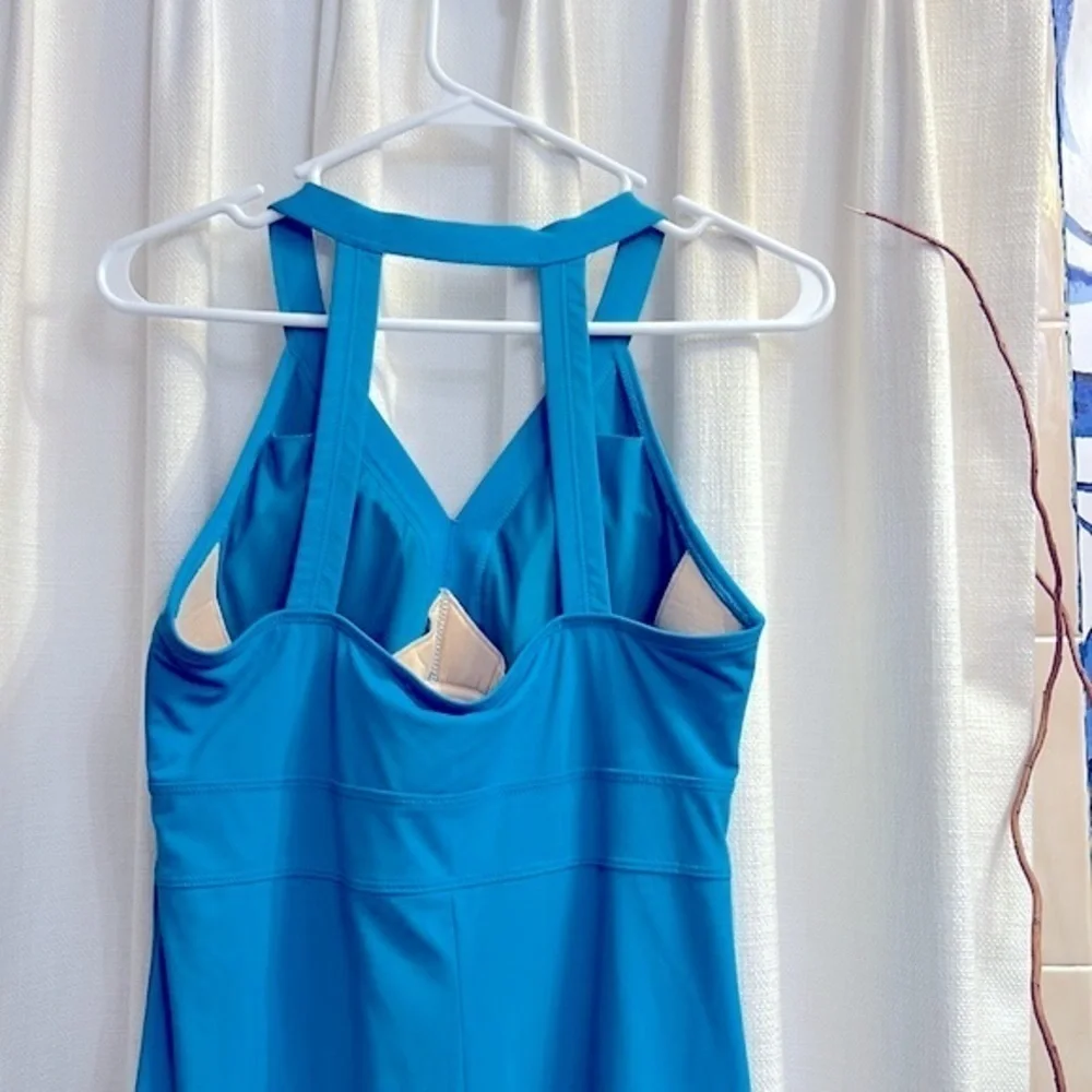 Women’s Athleta Sunfish Polyester & Spandex V Neck Tank Style Swim Dress Size M